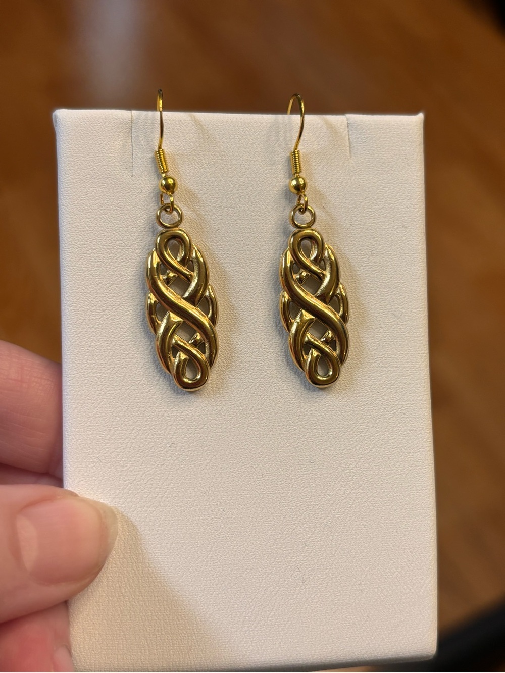 New elegant Celtic Gold Drop Earrings